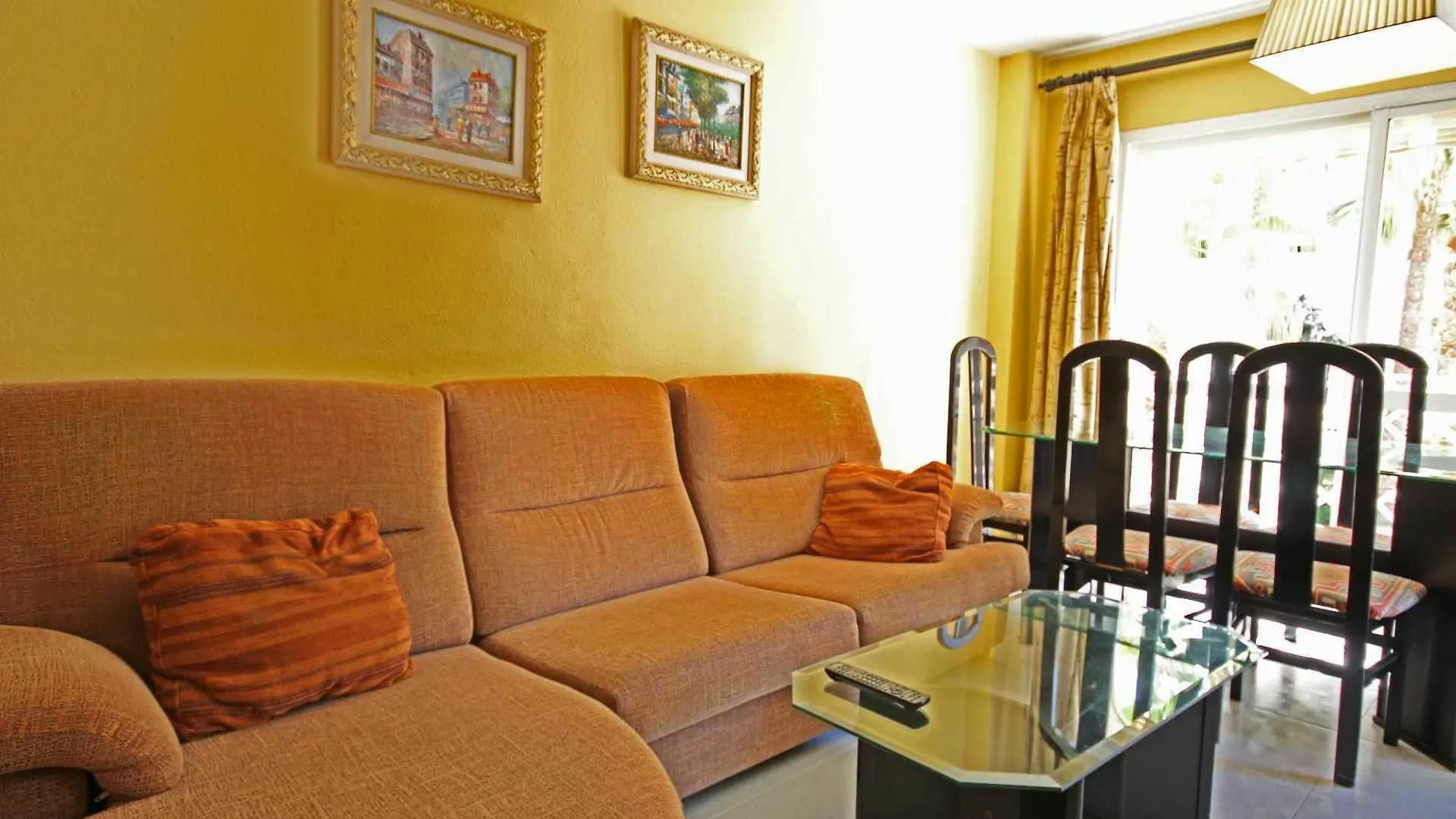Moliere Grupalmalaga Apartman